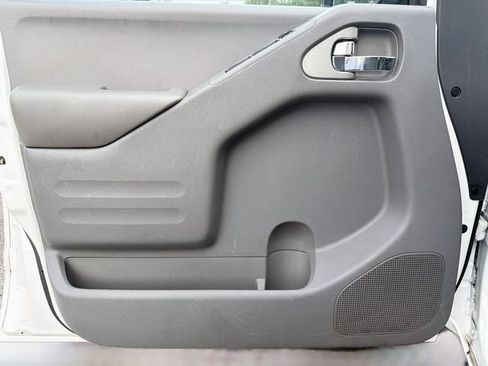 Used 2019 Nissan Frontier SV RWD image 20