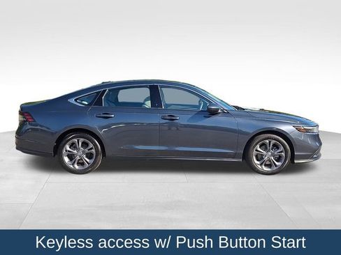 Used 2023 Honda Accord EX image 9