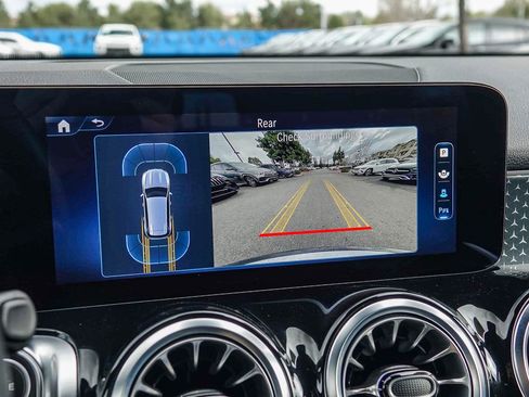 Certified 2025 Mercedes-Benz GLB 250 image 23