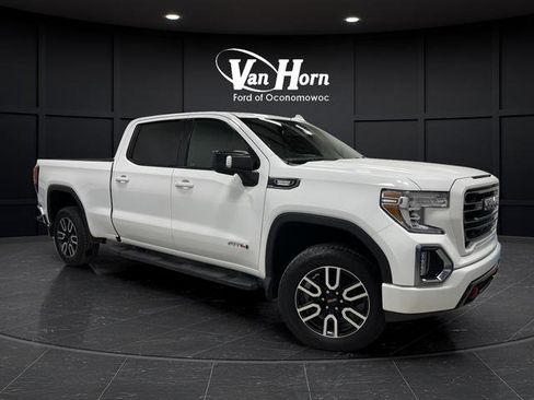 Used 2022 GMC Sierra 1500 AT4 image 1