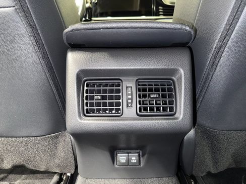 Used 2025 Toyota Camry XSE AWD/4WD image 21