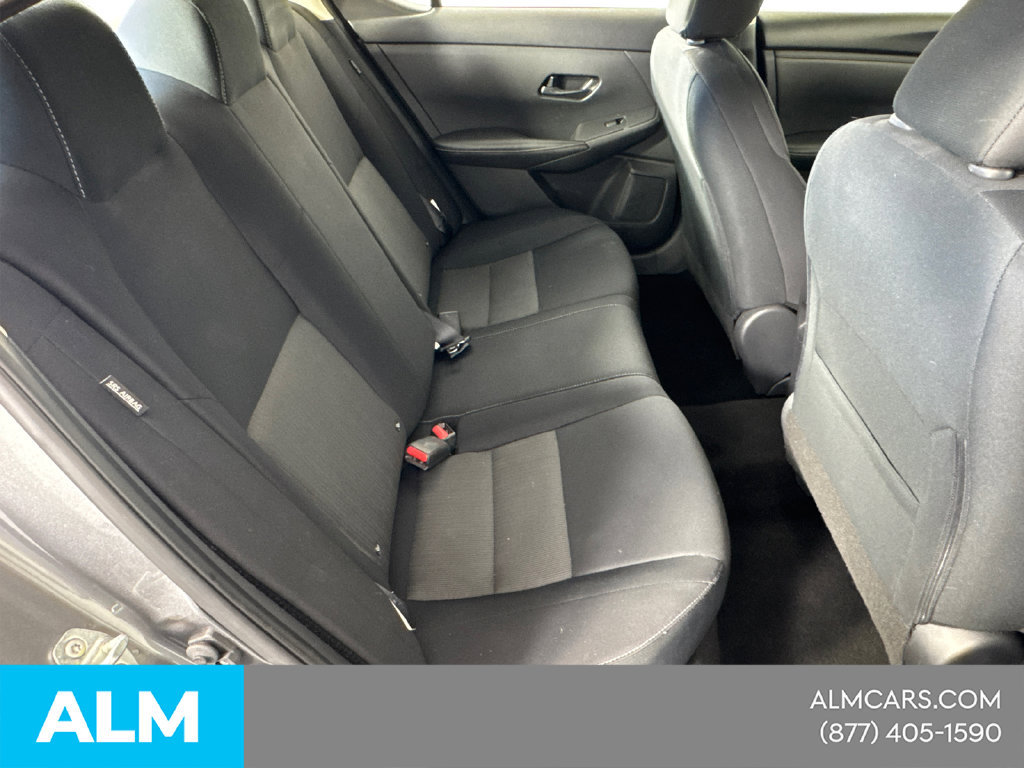 Used 2024 Nissan Sentra SV FWD image 18