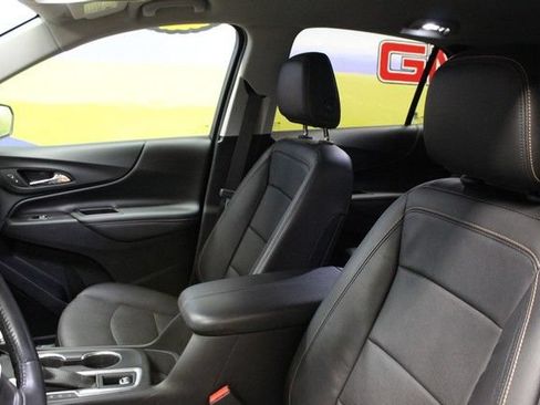 Used 2020 Chevrolet Equinox Premier FWD image 18