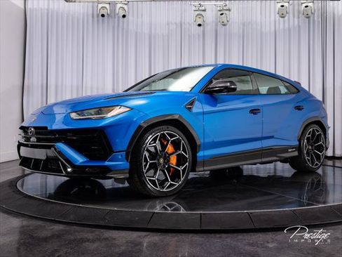 Used 2024 Lamborghini Urus Performante AWD/4WD image 8