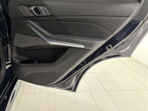Used 2020 BMW X5 xDrive40i w/ M Sport Package AWD/4WD image 21