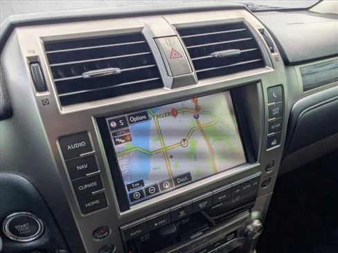 Used 2020 Lexus GX 460 Premium image 15