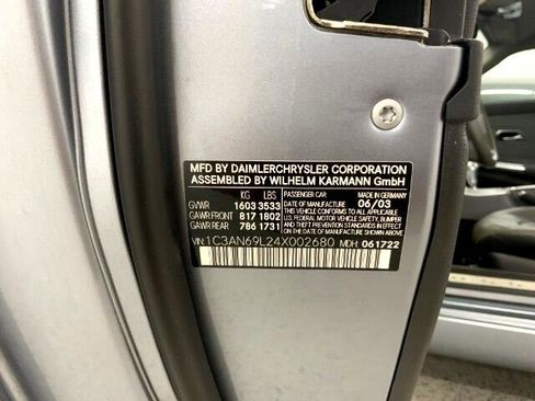 Used 2004 Chrysler Crossfire Coupe image 33