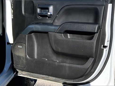 Used 2018 Chevrolet Silverado 1500 LT w/ All Star Edition image 29