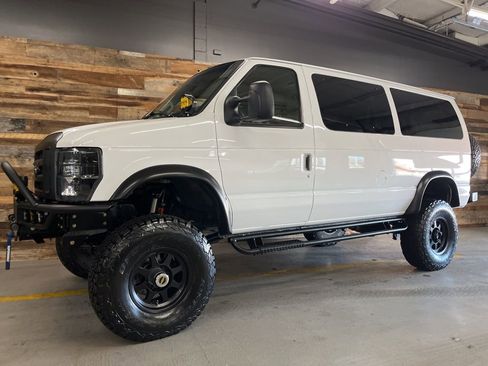 Used 2009 Ford E-350 and Econoline 350 XL image 22