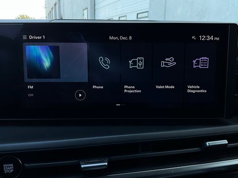 Used 2025 Hyundai Santa Fe SEL image 29