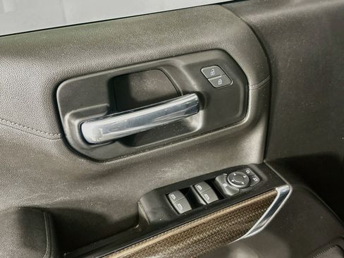 Used 2019 Chevrolet Silverado 1500 RST w/ All-Star Edition RWD image 15