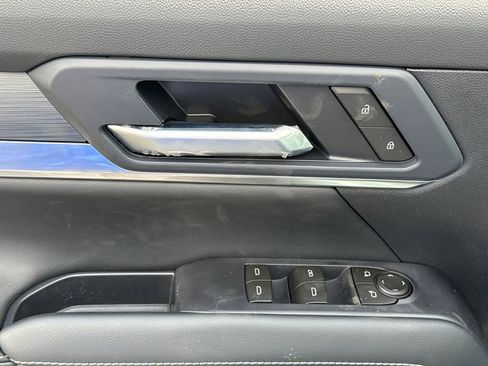 New 2026 GMC Terrain Elevation AWD/4WD image 15