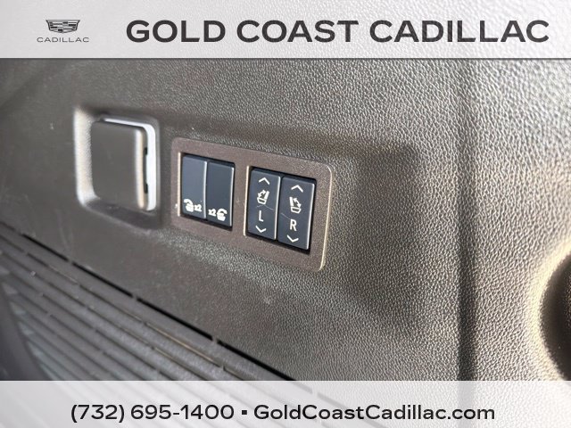 Used 2024 GMC Yukon AT4 w/ LPO, Floor Liner Package AWD/4WD image 16