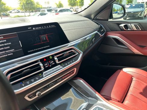 Used 2022 BMW X6 M50i w/ Premium Package AWD/4WD image 28
