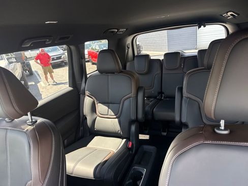New 2026 Nissan Armada SL RWD image 28