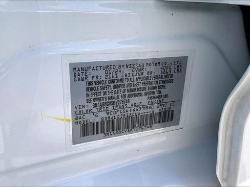 Used 2024 Nissan Sentra SV FWD image 18