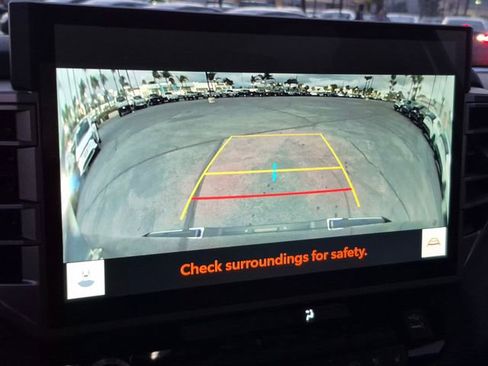 Used 2025 Toyota Tundra Limited image 12