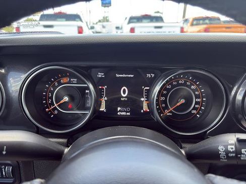 Used 2022 Jeep Wrangler Unlimited Sport AWD/4WD image 18