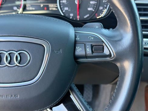 Used 2016 Audi A8 L 4.0T image 42