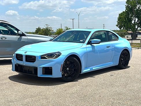 Used 2026 BMW M2 w/ Lighting Package RWD image 2