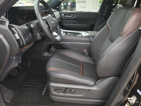 New 2026 Nissan Armada SL AWD/4WD image 19