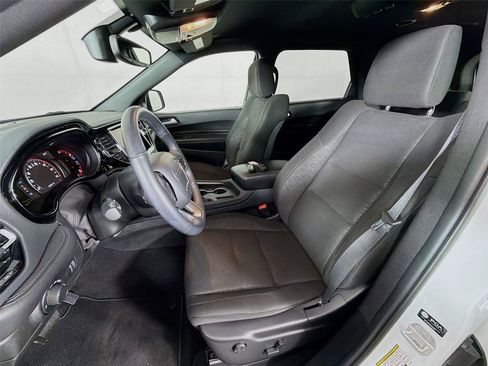 Used 2024 Dodge Durango SXT w/ SXT Blacktop Group AWD/4WD image 2