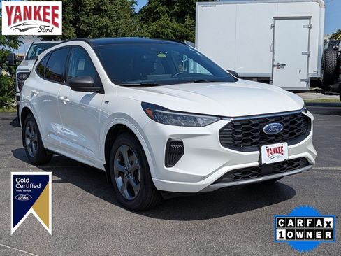 Used 2024 Ford Escape ST-Line w/ Tech Pack #1 AWD/4WD image 1