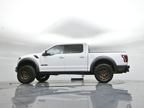 Used 2020 Ford F150 Raptor w/ Equipment Group 802A Luxury image 53