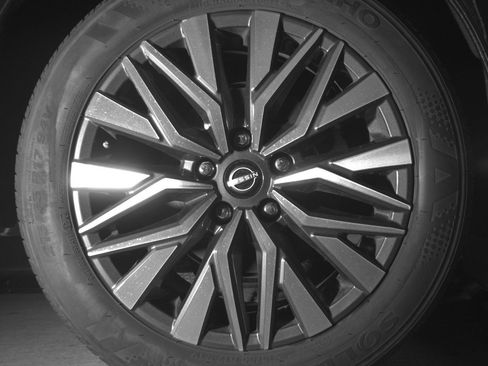 Used 2025 Nissan Altima 2.5 SV image 15