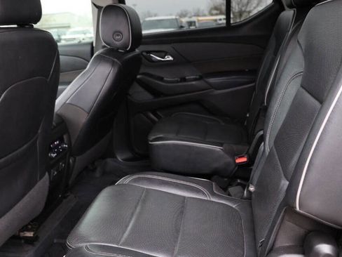 Used 2020 Chevrolet Traverse High Country FWD image 18