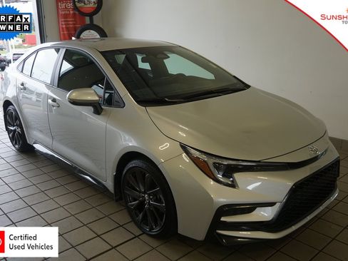 Certified 2023 Toyota Corolla SE image 1