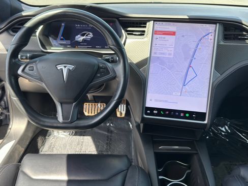 Used 2020 Tesla Model S Performance AWD/4WD image 23