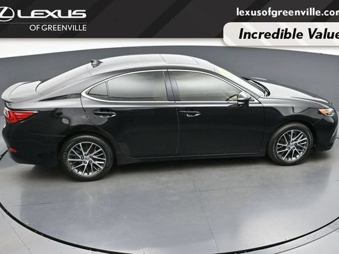 Used 2017 Lexus ES 350 w/ Luxury Package FWD image 40