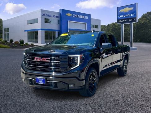 Used 2024 GMC Sierra 1500 Elevation AWD/4WD image 1