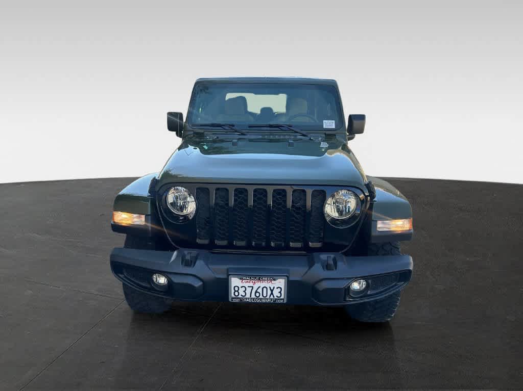 Used 2023 Jeep Gladiator Sport AWD/4WD image 7