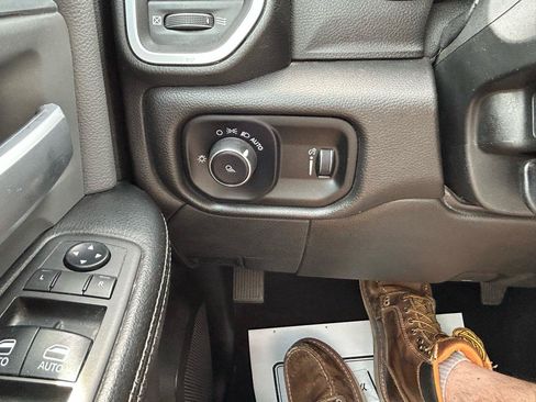 Used 2021 RAM 3500 Big Horn AWD/4WD image 26