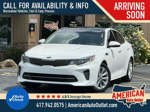 Used 2018 Kia Optima S w/ Panoramic Sunroof Package FWD image 9