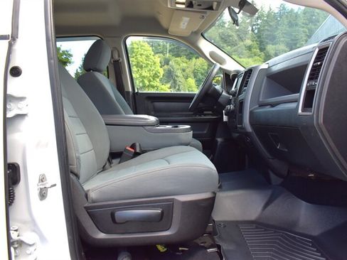 Used 2019 RAM 1500 Tradesman w/ Tradesman SXT Package AWD/4WD image 31