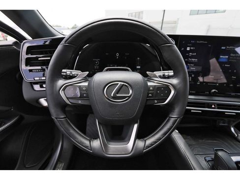 Used 2025 Lexus RX 450h AWD w/ Luxury Package image 13
