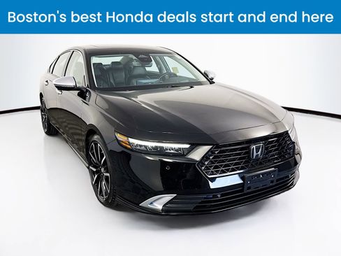 Used 2024 Honda Accord Touring image 1