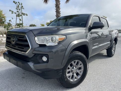 Used 2019 Toyota Tacoma SR5 image 1