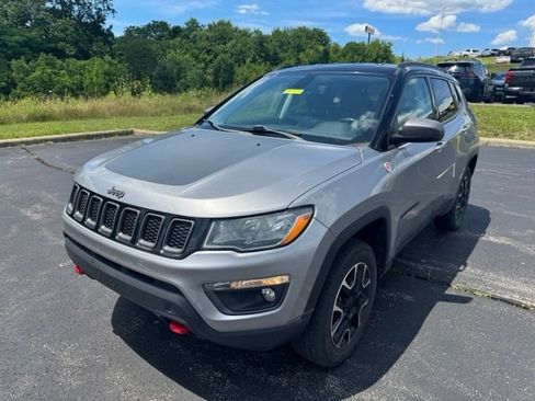 Used 2020 Jeep Compass Trailhawk AWD/4WD image 7