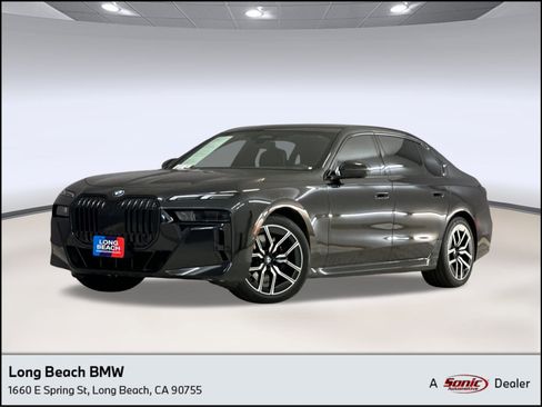 Certified 2023 BMW 740i w/ Parking Assistance Package image 1