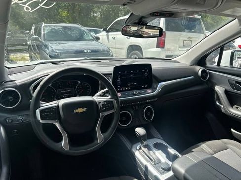 Used 2025 Chevrolet Blazer LT FWD image 14