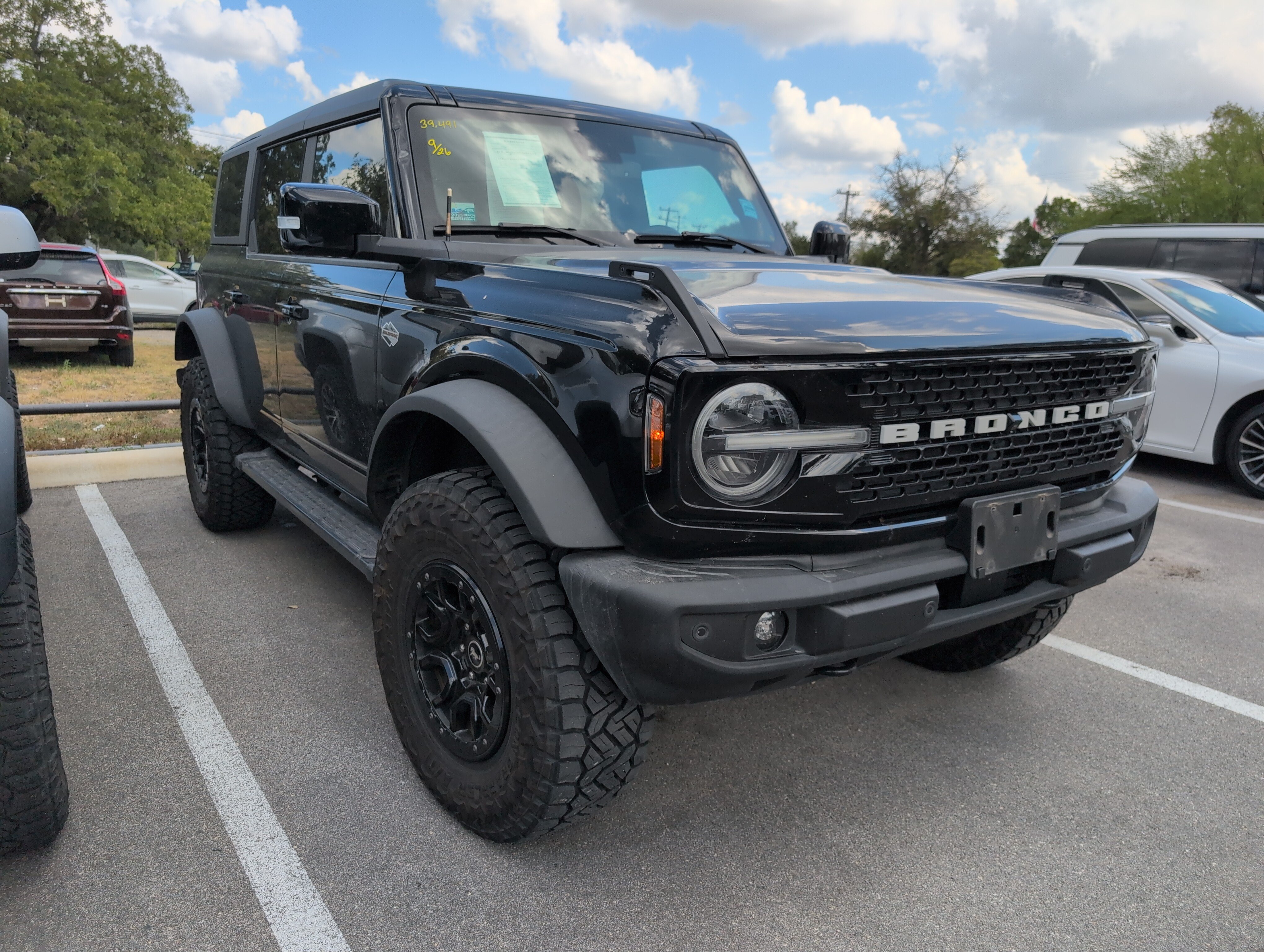 Used 2021 Ford Bronco Wildtrak AWD/4WD image 2