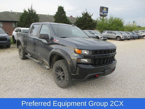 Used 2021 Chevrolet Silverado 1500 Custom Trail Boss image 2