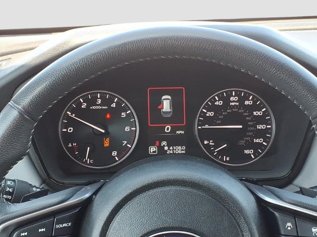 Used 2025 Subaru Outback Premium AWD/4WD image 9