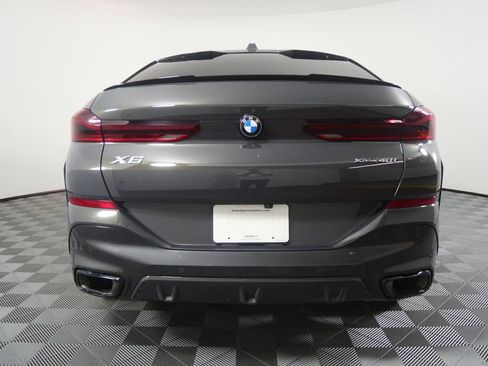 Certified 2026 BMW X6 xDrive40i AWD/4WD image 4