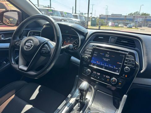 Used 2017 Nissan Maxima 3.5 S image 14