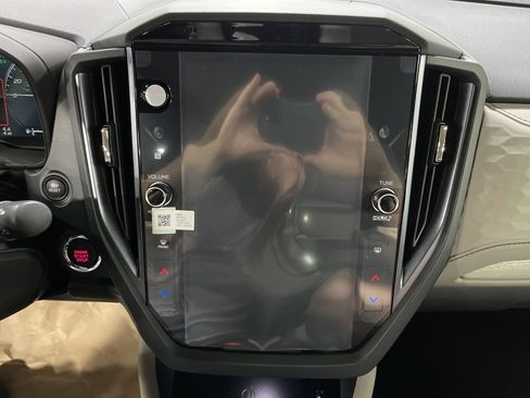 New 2025 Subaru Forester Limited image 22